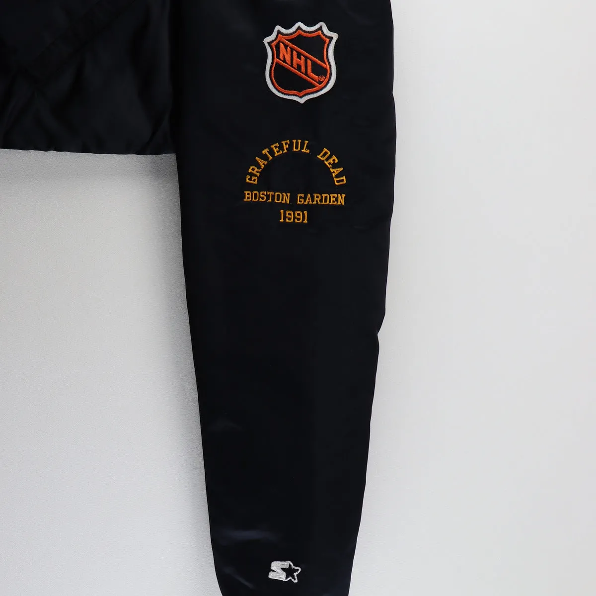 1991 Grateful Dead Boston Bruins Boston Garden Tour Jacket