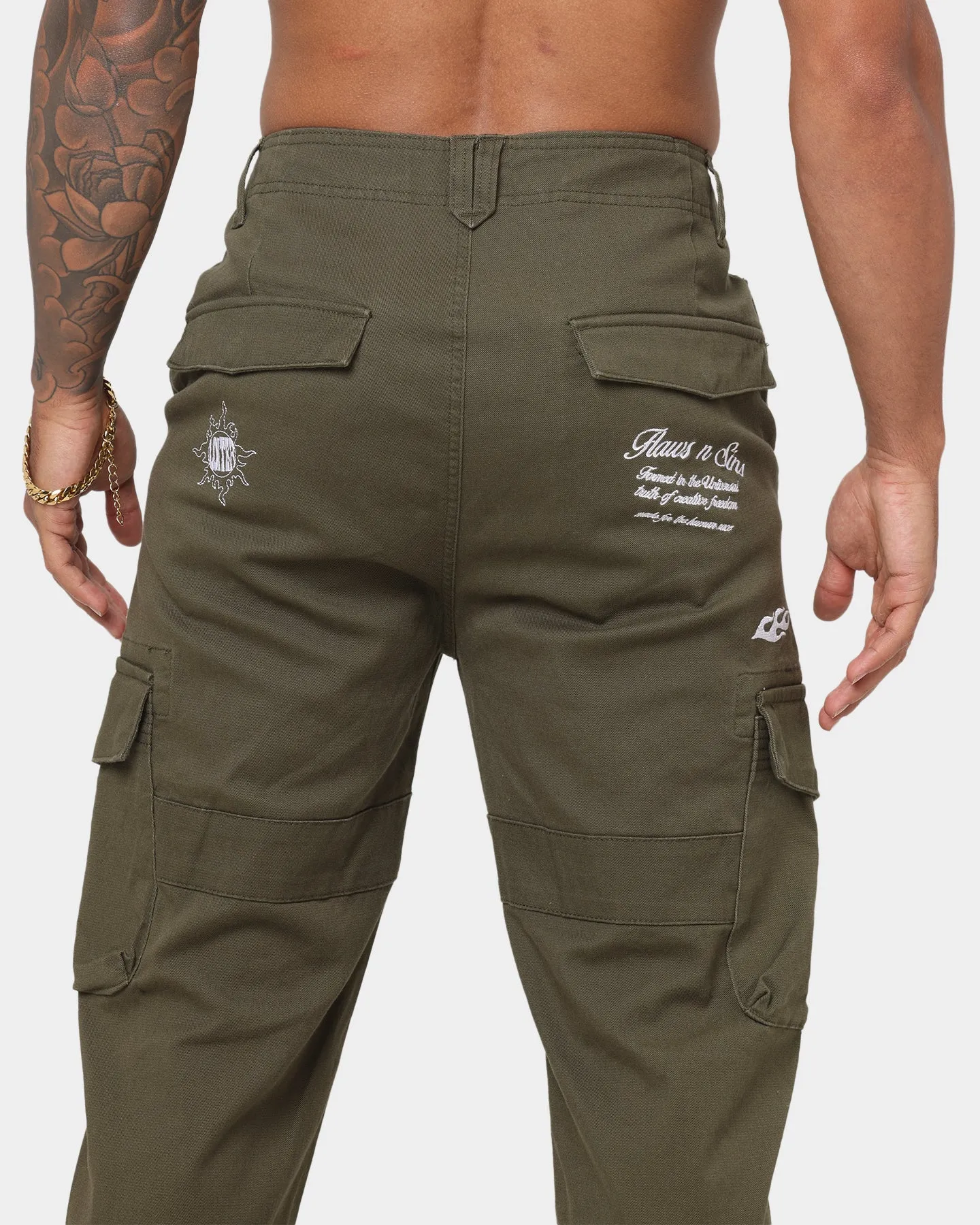 Loiter Sketch Cargo Pants Khaki