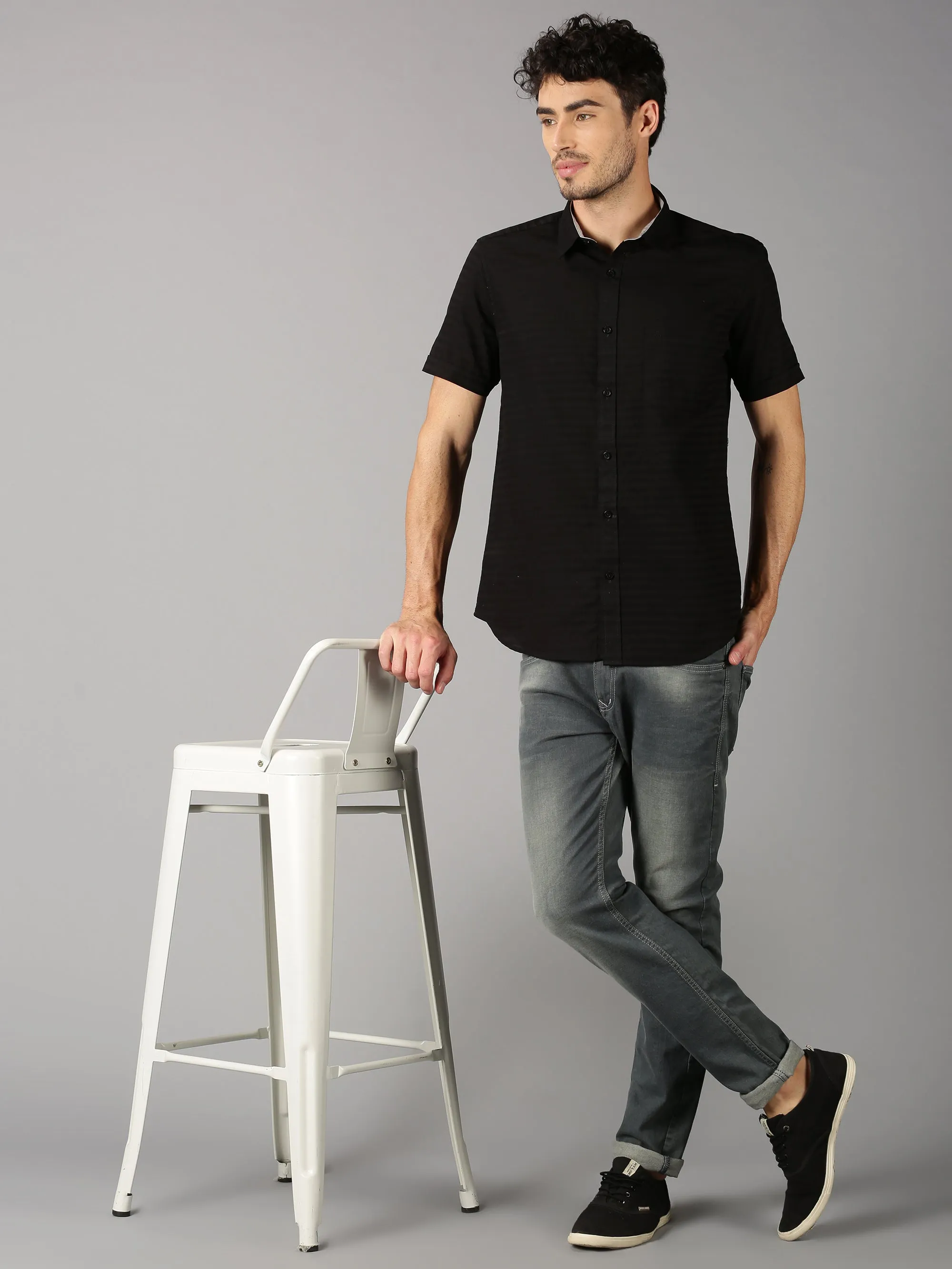 MEN'S BLACK DOBBY STRIPE SLIM FIT SHIRT