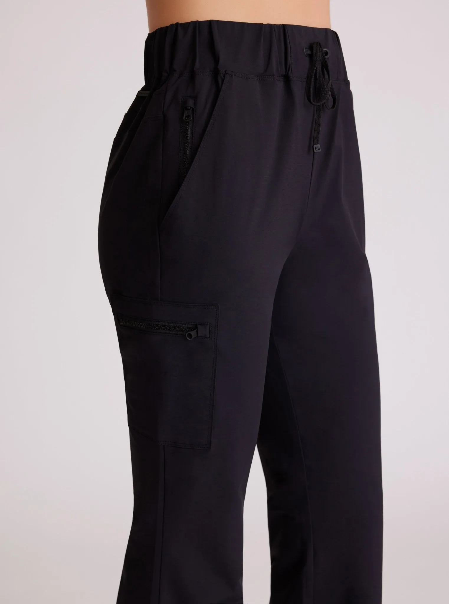 Tectonic Kick Flare Pant - Black