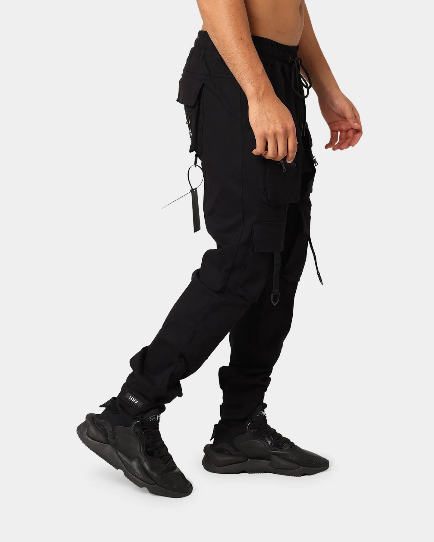 The Anti Order Reflective Jogger X Black/Reflective