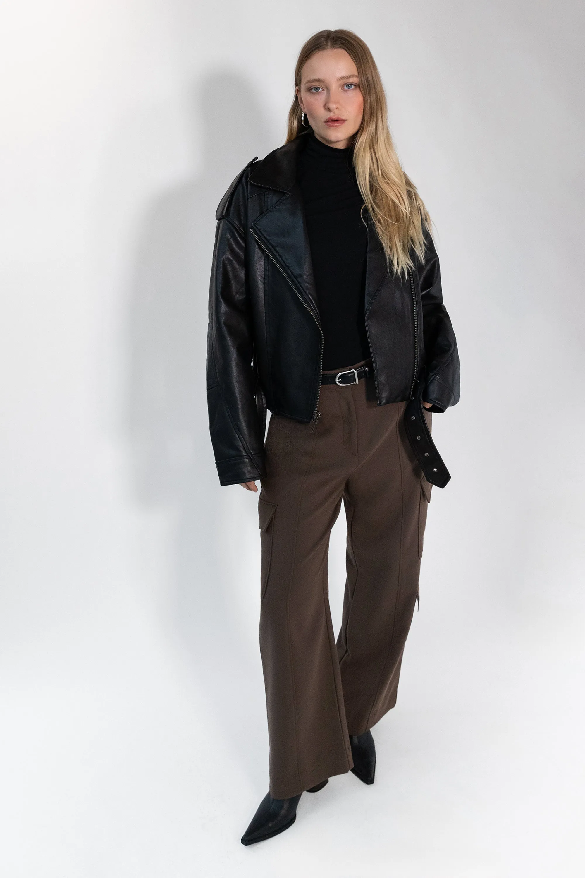 WIDE LEG CARGO SUITING PANT