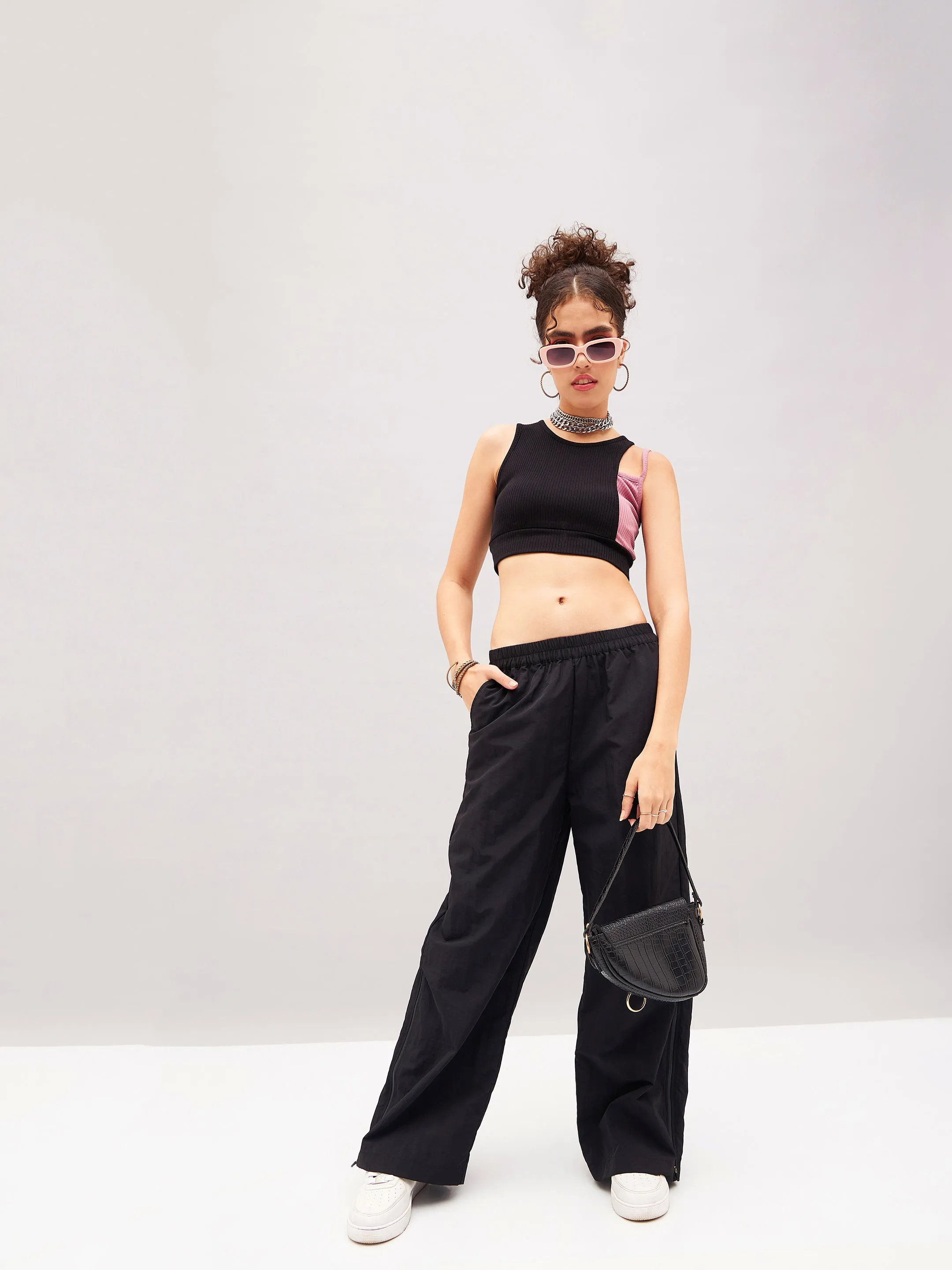 Women Black Out Seam Zipper Parachute Pants