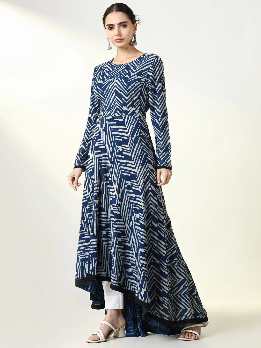 Women Blue Abstract Anarkali Kurta with Overcoat